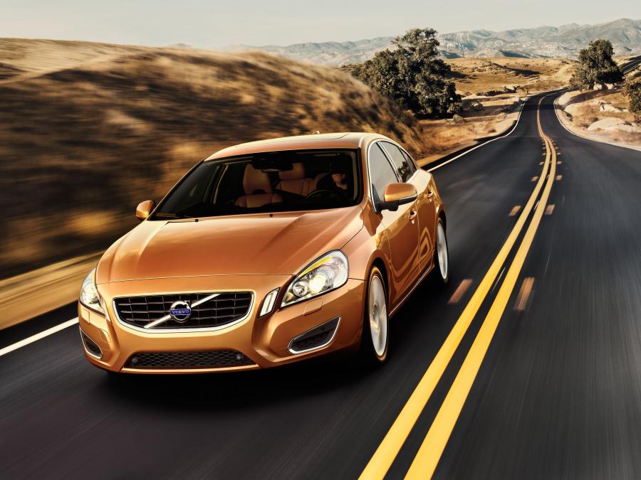  Volvo S60 2010 года  (фото 53 из 226)